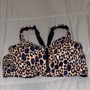 Leopard Print Women's Sports Bra